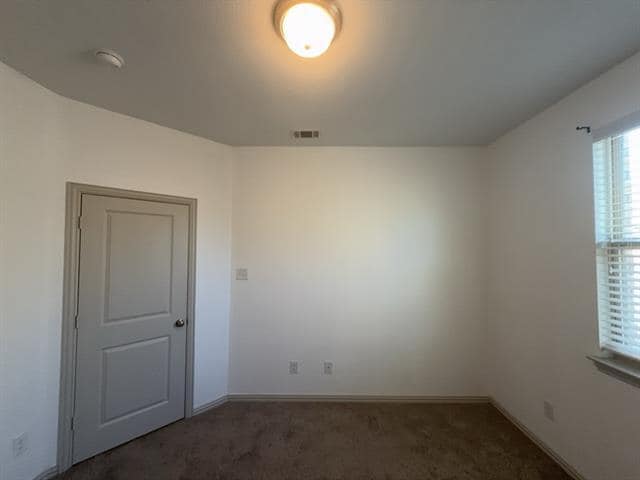 Building Photo - 4027 Snow Goose Trl