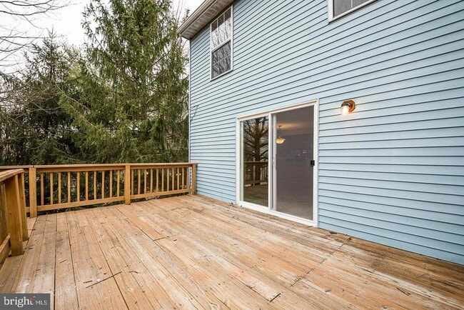 Building Photo - 1106 Patriot Ln
