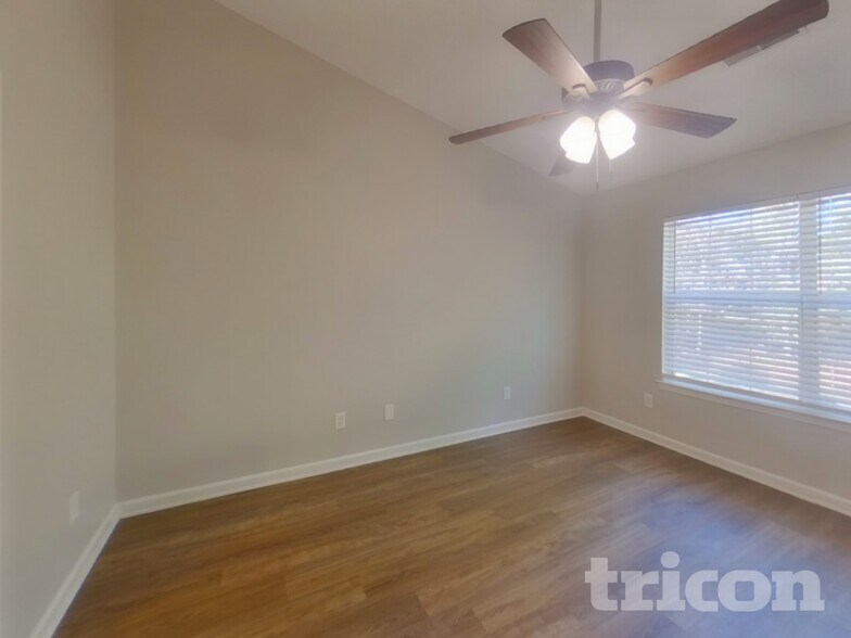 Building Photo - 5 Hamilton Pl Ct