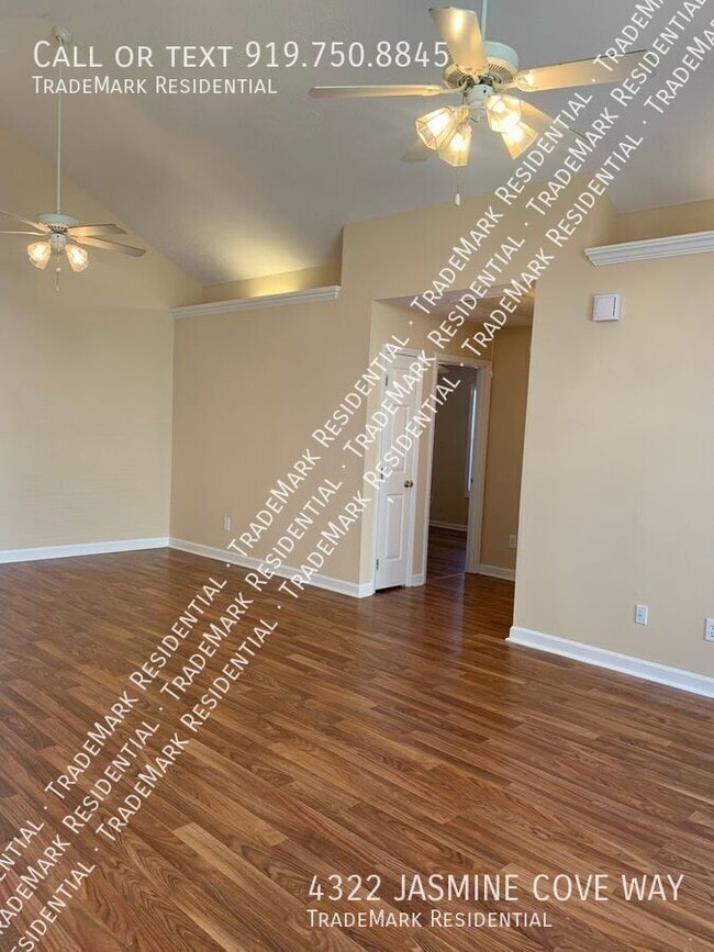 Building Photo - 4322 Jasmine Cove Way