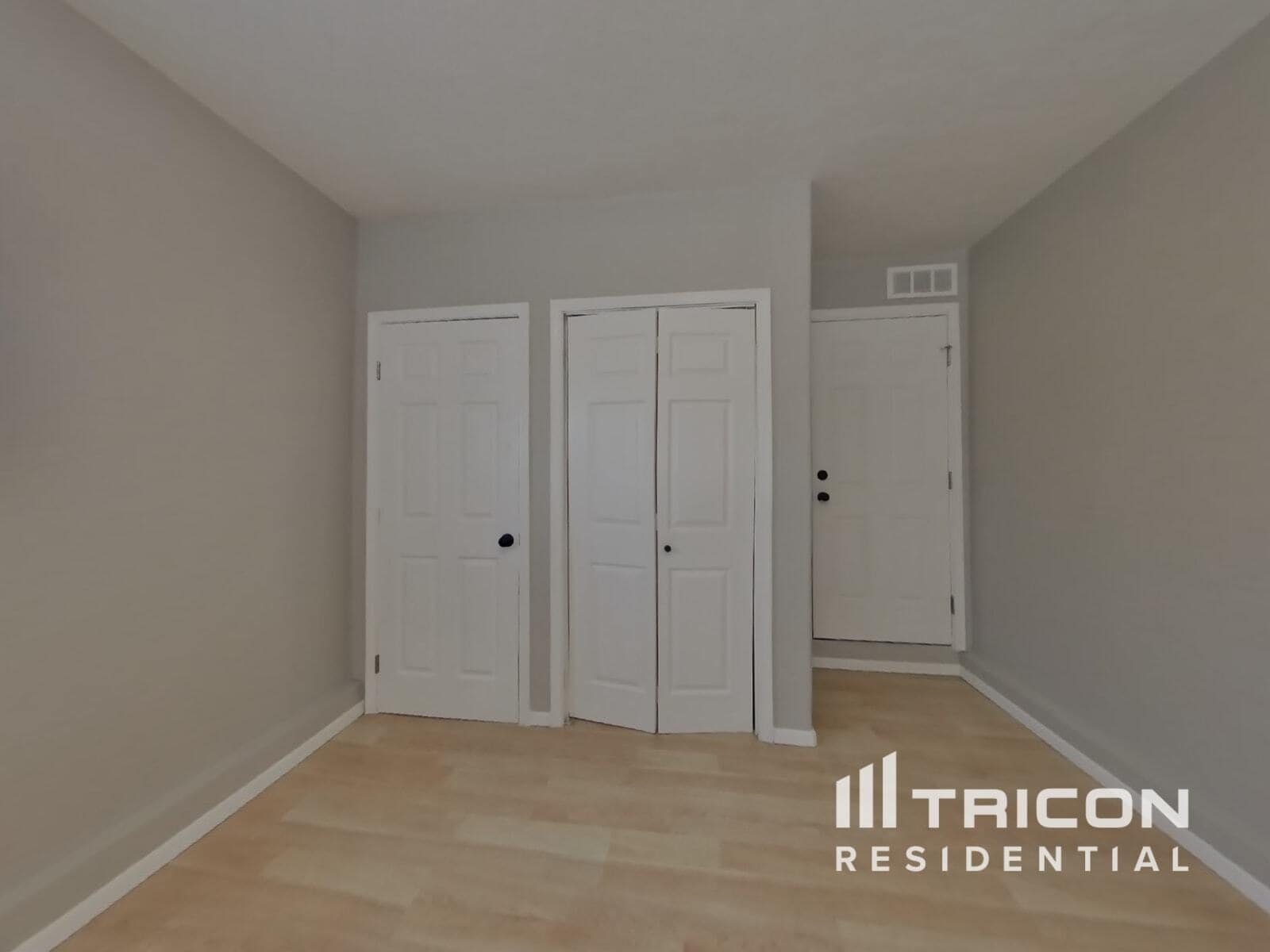 Building Photo - 12505 Conejo Rd NE