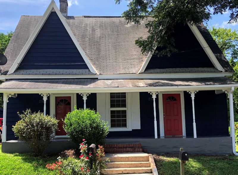 Primary Photo - 216 N Gilmer St