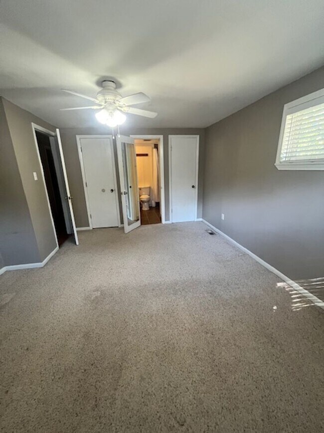 Building Photo - Escape to Your Private Retreat in Warner R...