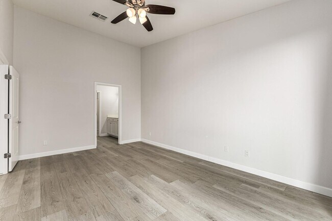 Building Photo - 2315 N 52nd St