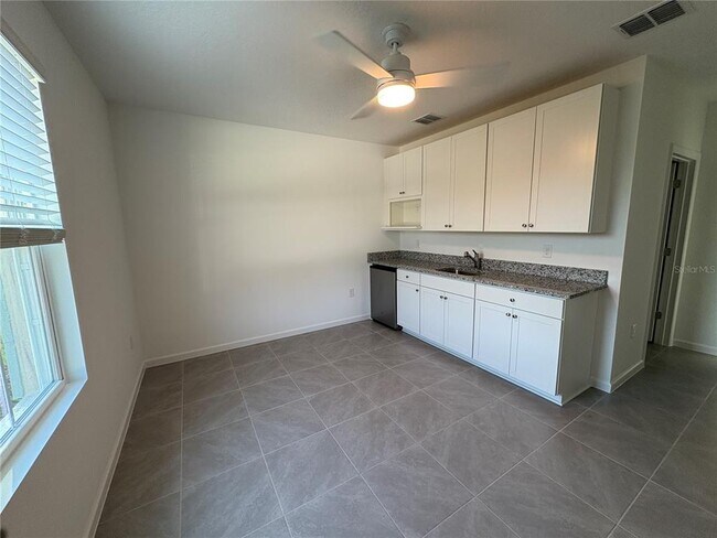 Building Photo - 25 Lewis Shire Pl