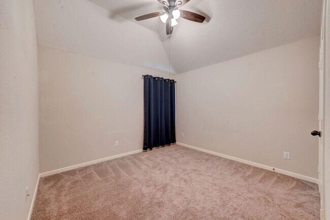 Building Photo - 29810 N Legends Village Cir