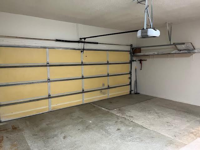 Building Photo - 10 Tisha Ln