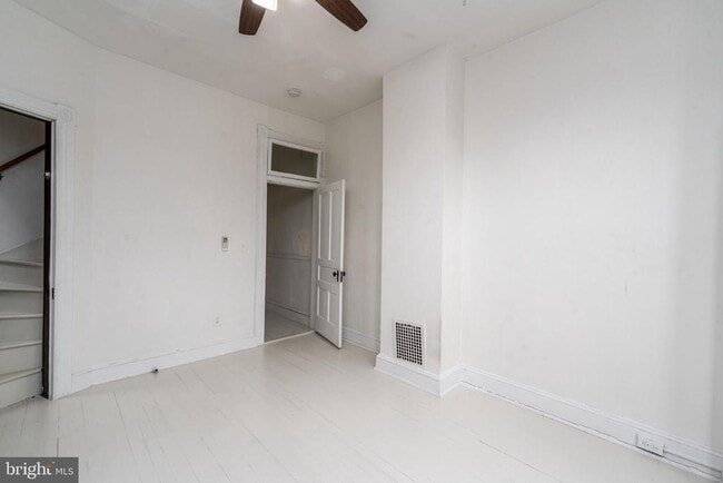 Building Photo - 216 E Biddle St