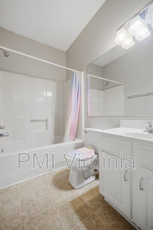 Building Photo - 724 Harbor Springs Trail