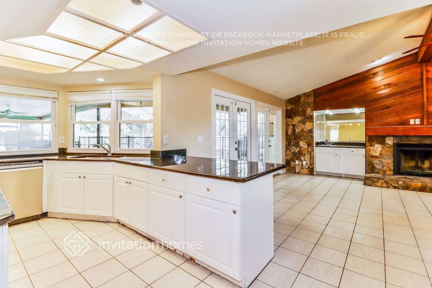 Building Photo - 2998 Farnham Way