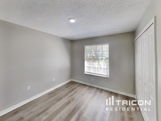 Building Photo - 958 Shriver Cir