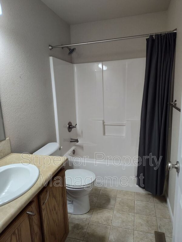 Building Photo - 3733 Gunsmoke Rd