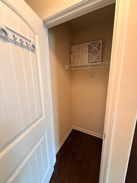 Building Photo - 108 Summerdale Dr