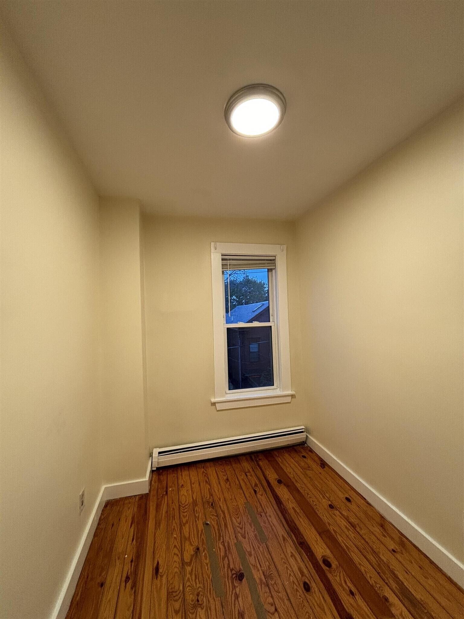 Building Photo - 68 Pleasant St