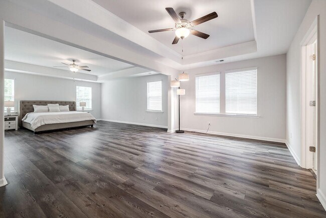 Building Photo - 42 Brookhaven Dr