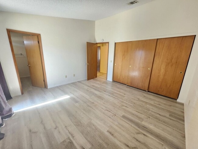 Building Photo - COMING SOON! Must See!!! Nice house at the end of a Cul de Sac!