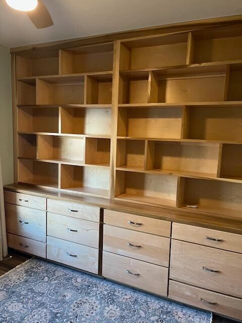 Building Photo - 123 Foxden Dr