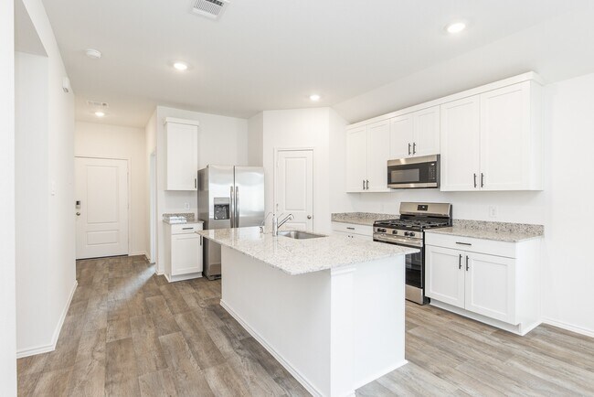 Building Photo - 31322 Harp Rdg