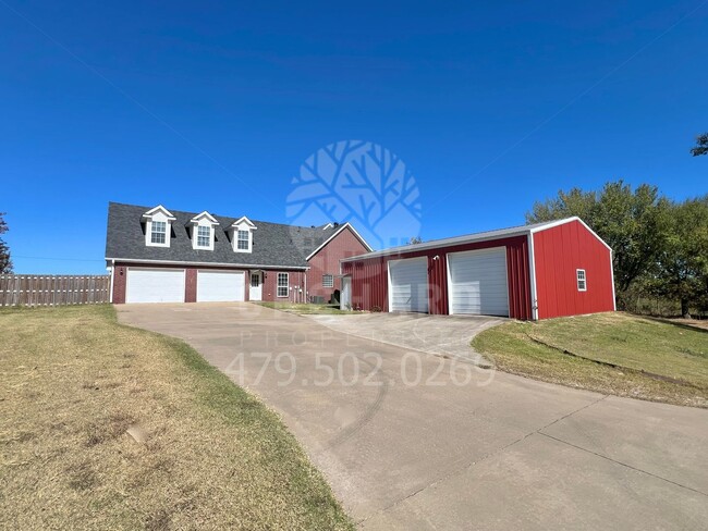 Building Photo - Single Family Home | Tontitown, AR | Stunn...