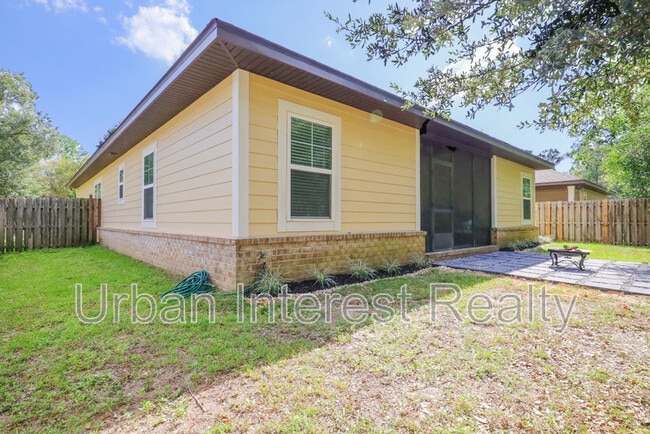 Building Photo - 96 Benton Blvd