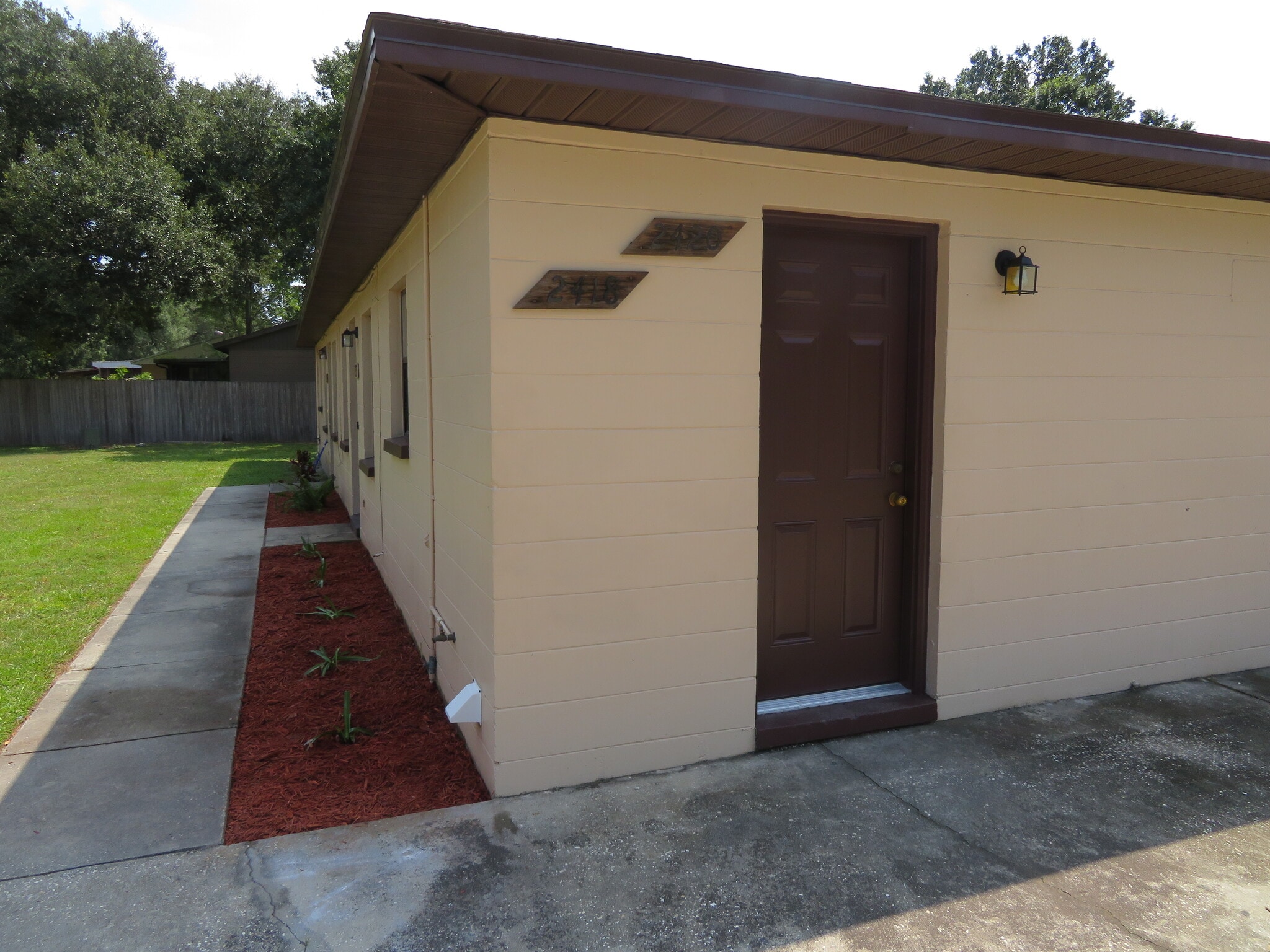 Building Photo - 2418 S San Gully Rd