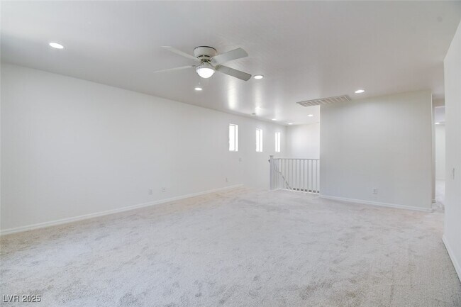 Building Photo - 2613 Romarin Terrace