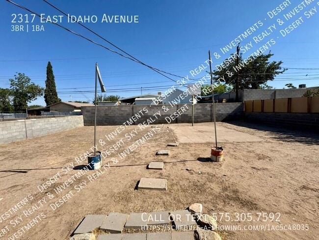 Building Photo - 2317 E Idaho Ave