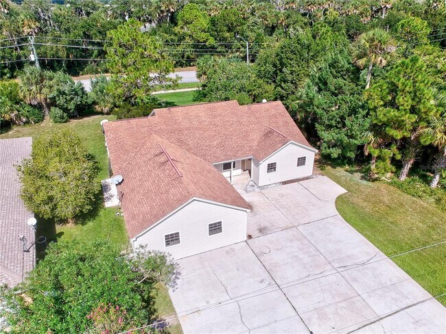 Building Photo - 100 Coral Reef Ct N