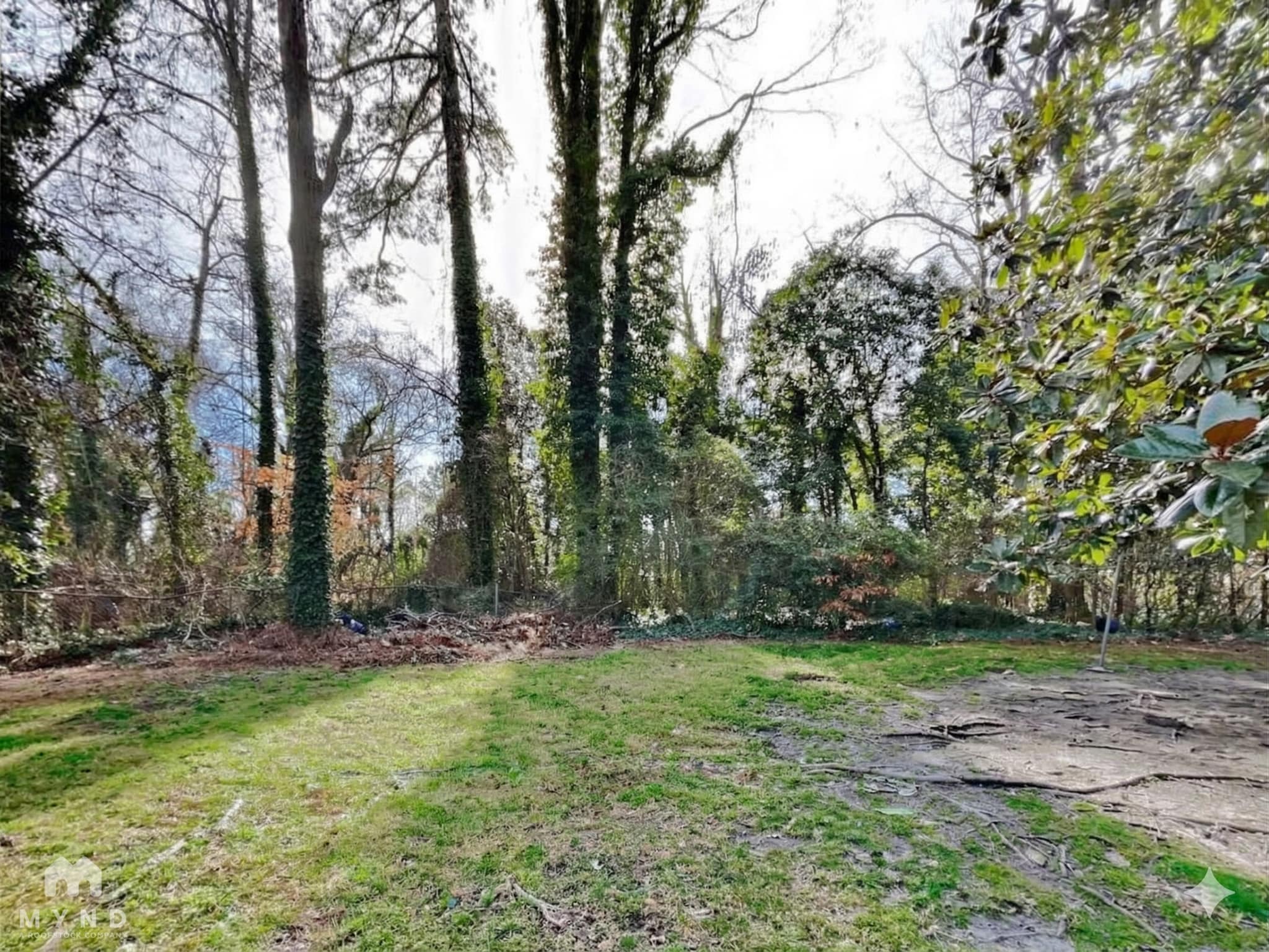 Building Photo - 3660 Hill Acres Rd SW