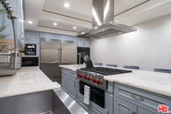 Building Photo - 22711 Margarita Dr