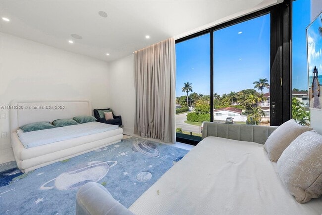 Building Photo - 1102 Washington St