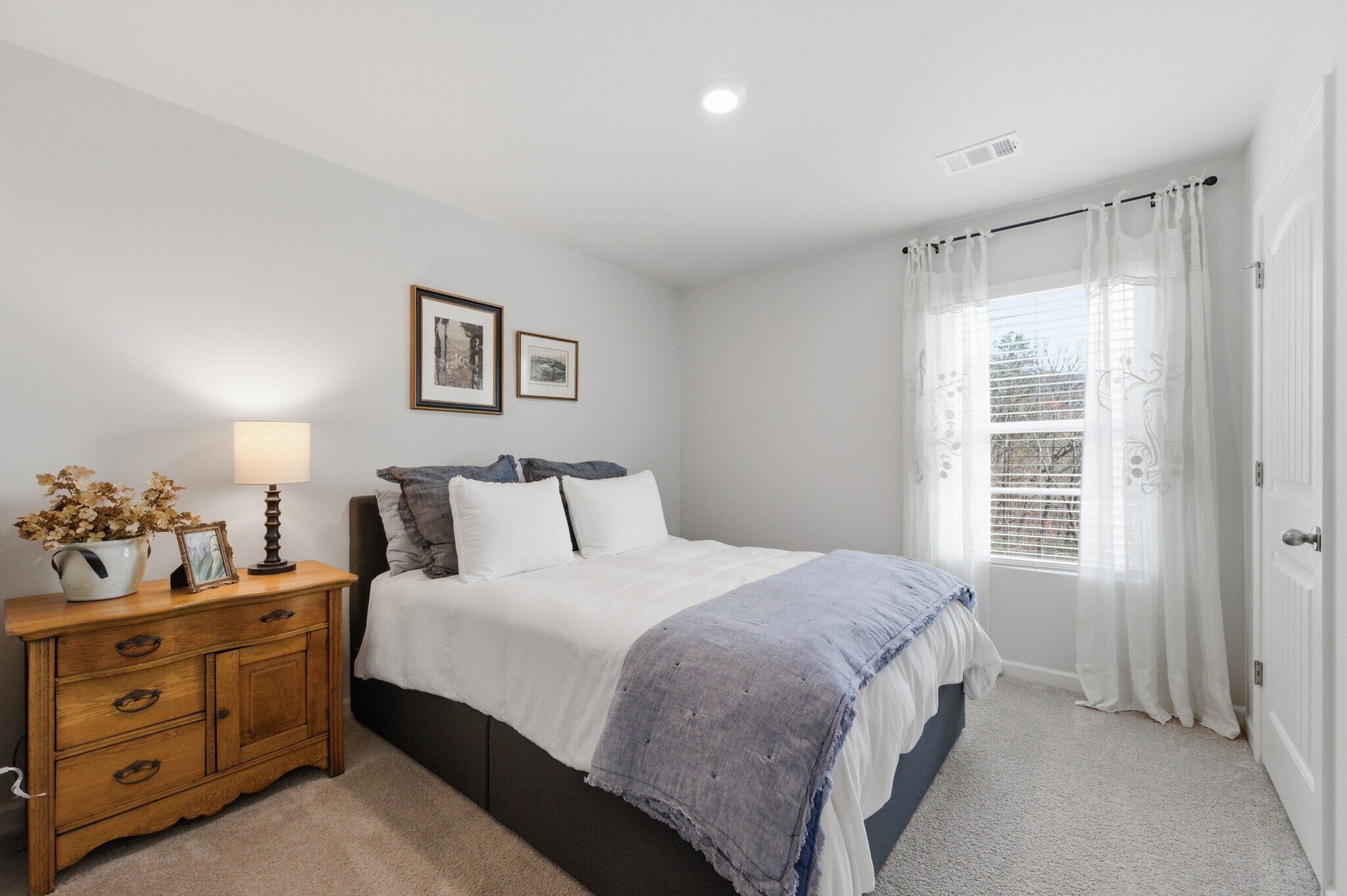 Building Photo - 503 Stoneybrook Dr