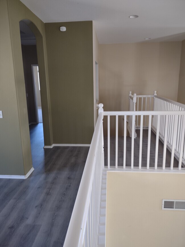 Building Photo - 40543 Chantemar Way