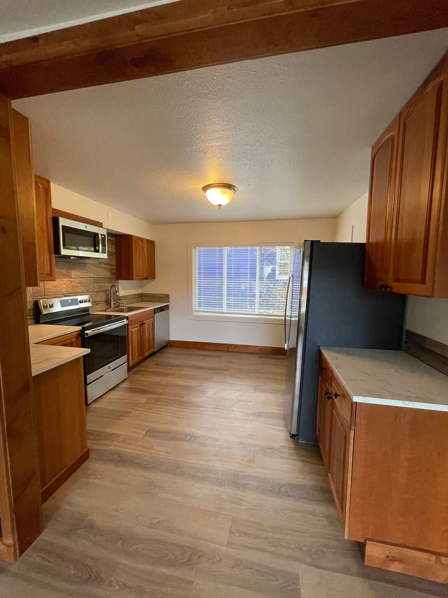 Building Photo - 1204 W Story St