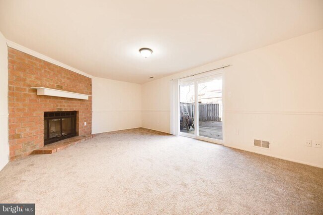 Building Photo - 10742 Cordage Walk