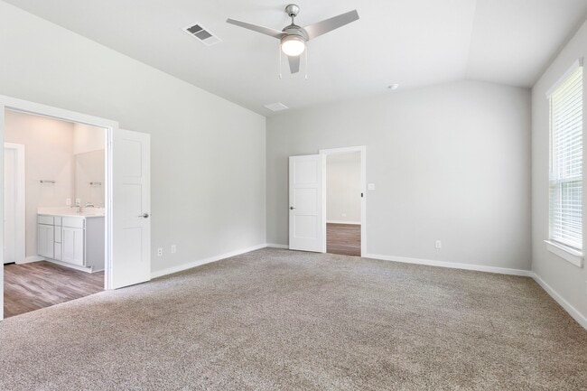 Building Photo - 14006 Juniper Pt Ln