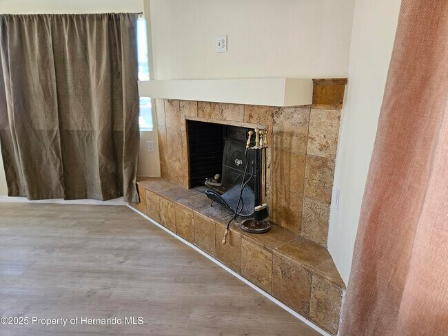 Building Photo - 13240 Starfish Dr