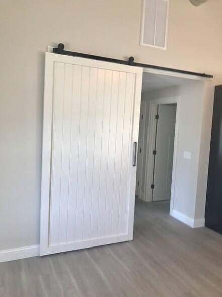 Building Photo - 1379 MA-28A