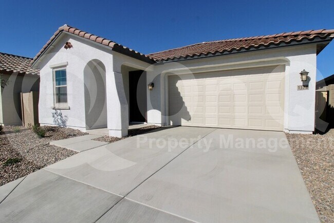 Building Photo - 1378 W Macaw Dr