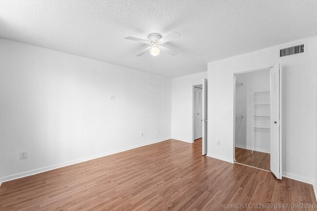 Building Photo - 167 Yacht Club Way