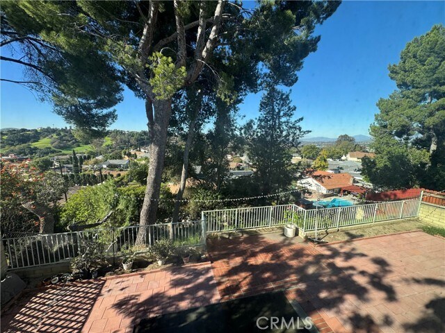 Building Photo - 1951 White Star Dr