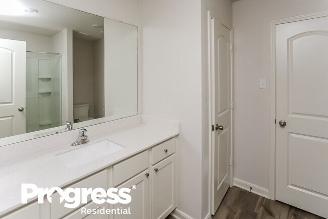 Building Photo - 160 Holster Hollow Rd