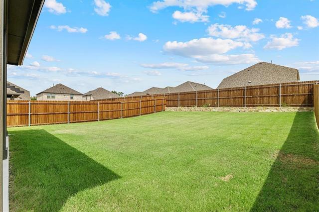 Building Photo - 422 Wydown Dr