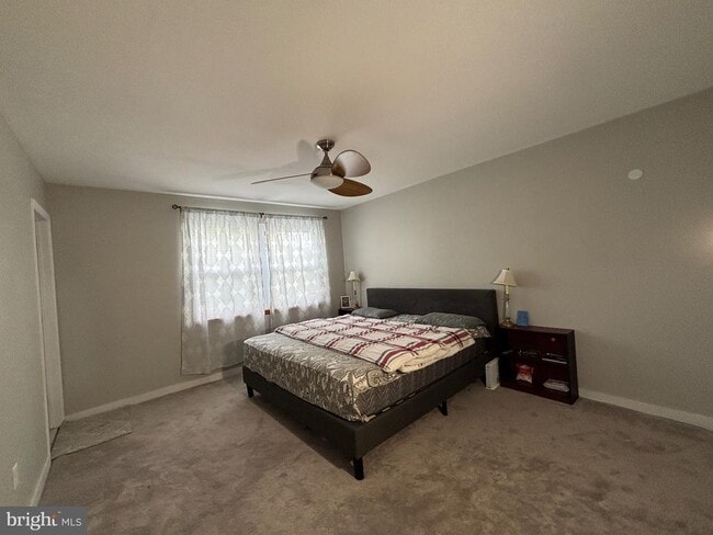 Building Photo - 208 Burnam Wood Dr
