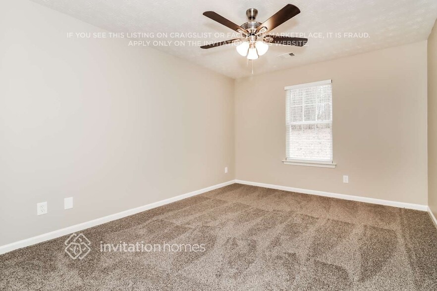 Building Photo - 236 Bridgestone Ln