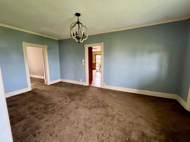Building Photo - 353 Auriesville Rd