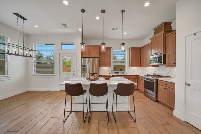 Building Photo - 12934 Rio Mariano Ln