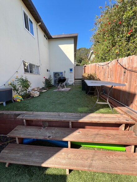 Building Photo - 4230 Garden Rd