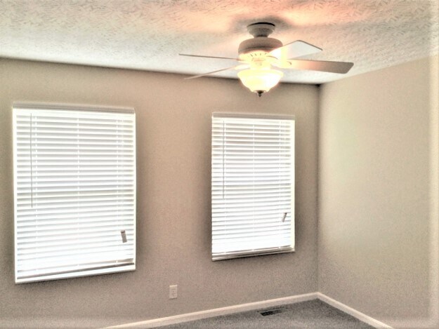 Building Photo - 3177 Bridlerun Drive