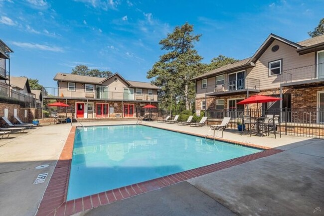 Building Photo - Live Larger Near Emory — Spacious 2-Bedroom with 1.5 Baths | 936 SF